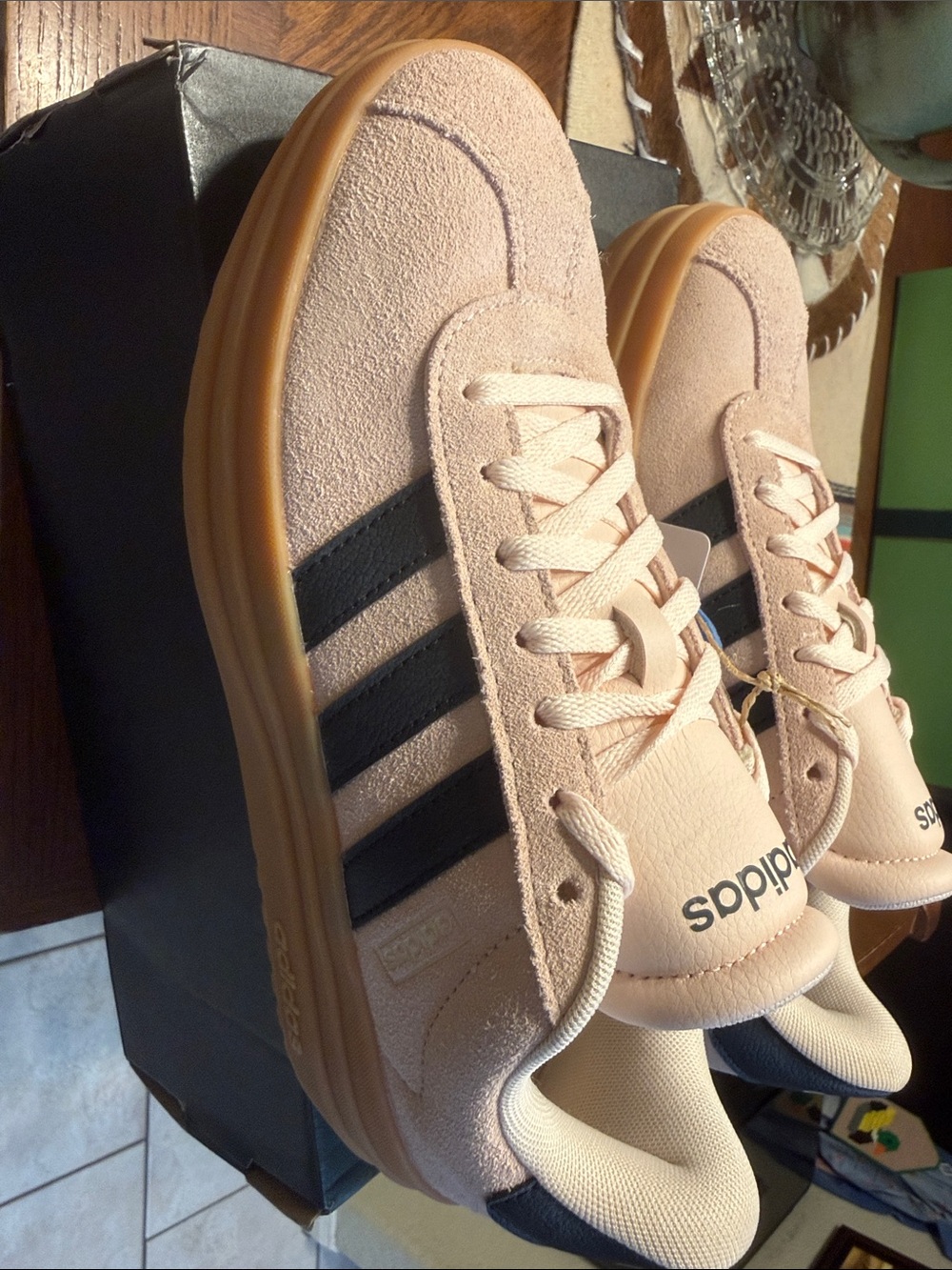 adidas Women's VL Court Bold Platform Casual Sneakers - Picture 4 of 7
